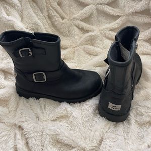 UGG GIRL BOOTS